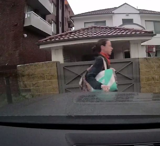 Australia: una funcionaria fue escrachada por rayar el auto de un vecino