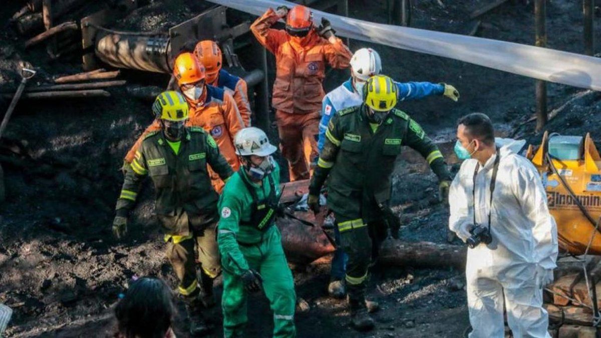 Trágica explosión en una mina de carbón en Colombia al menos 11 muertos