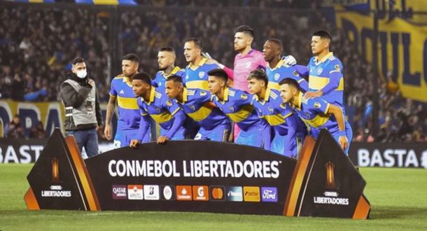 Riquelme recibió una visita de Selección en La Bombonera y en Boca se ilusionan con tenerlo
