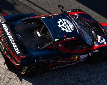 Aseguran que Verstappen probó un Ferrari por fuera de la Fórmula 1