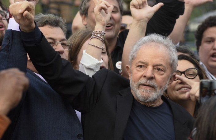 Lula mantuvo el suspenso sobre su candidatura presidencial para Brasil 2022