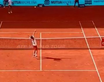 Ver para creer: el insólito blooper de Novak Djokovic en el Masters 1000 de Madrid