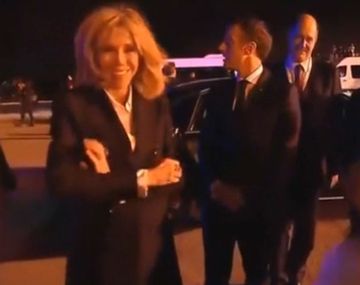 Gabriela Michetti intentó hablar con Macron y su mujer pero no pudo con el francés