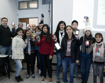 Estudiantes desarrollaron una app para sordos