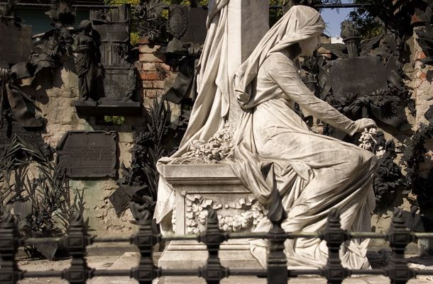 Cementerio Recoleta - JH 9880
