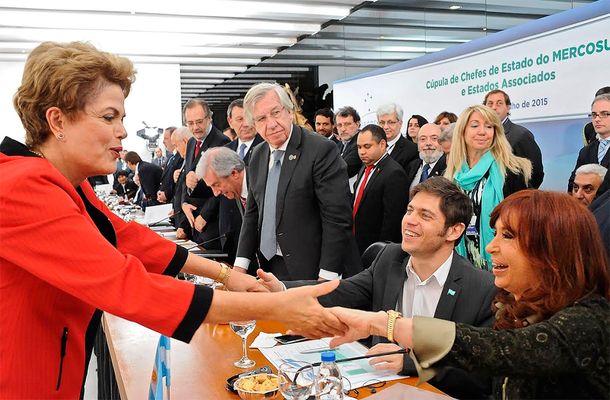 En la previa del Mercosur, Cristina y Dilma se encontraron en la Cancillería