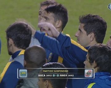 El polémico saludo de los jugadores de Boca: ¿fue a la barra? 