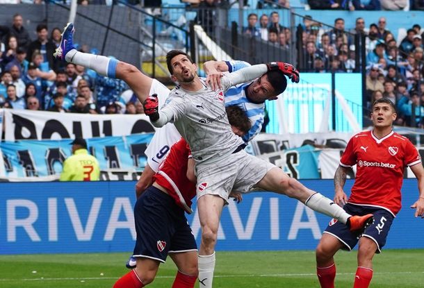 Cómo quedó el historial entre Racing e Independiente luego del 1-1 en Avellaneda