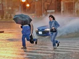 Tras el calor, lanzan alerta por tormentas y probable granizo