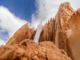 El atractivo turístico con volcanes de agua naturales El atractivo turístico con volcanes de agua naturales