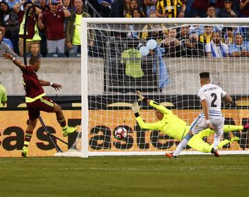 Venezuela ganó con lo justo y eliminó a Uruguay de la Copa América