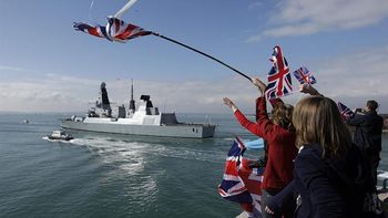 prohiben amarrar en puertos bonaerenses a buques ingleses prohiben amarrar en puertos bonaerenses a buques ingleses