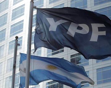 Las acciones de YPF se desplomaron más de 6% en la Bolsa porteña