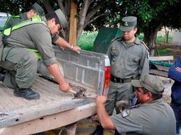 secuestran mas de 250 kilos de cocaina muy cerca de la frontera con bolivia secuestran mas de 250 kilos de cocaina muy cerca de la frontera con bolivia