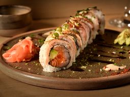 La barra que ofrece sushi de autor, atención y hospitalidad en Retiro