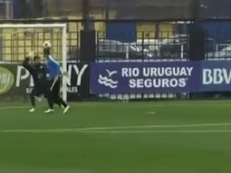 El ex Arsenal y una definición a pura clase El ex Arsenal y una definición a pura clase