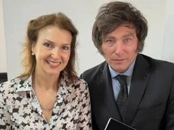 Javier Milei presenta a Diana Mondino como candidata para diputada