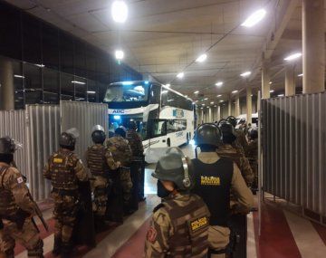 Boca deberá permanecer aislado y no podrá jugar con Banfield