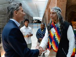macri se reunio con el lider de la comunidad qom macri se reunio con el lider de la comunidad qom