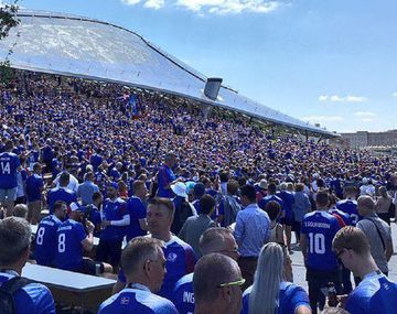 Los islandeses viven su primer Mundial