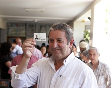 Cobos: Vamos a dialogar con todos los bloques