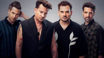 tan bionica mostro un adelanto de el problema del amor, su nueva cancion tan bionica mostro un adelanto de el problema del amor, su nueva cancion