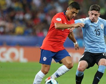 Cómo ver en vivo por internet el choque entre Uruguay y Chile