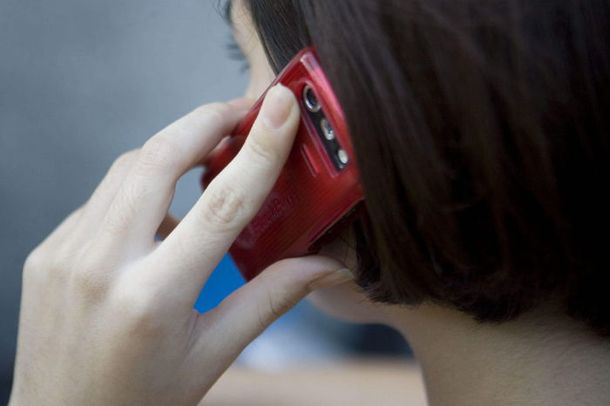 El Gobierno niega un aumento de tarifas para los celulares