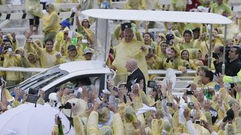 el papa francisco defendio a la familia tradicional en filipinas el papa francisco defendio a la familia tradicional en filipinas