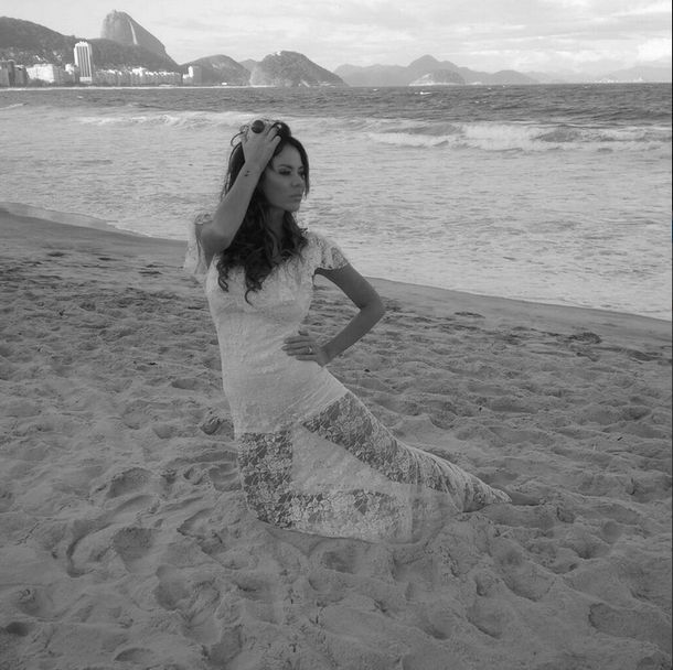 Karina Jelinek sigue mostrando su sensualidad en las redes sociales