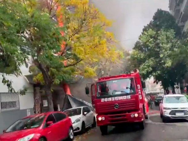 Núñez: incendio en una obra deja a más de 10 trabajadores atrapados