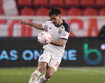 Independiente acordó de palabra la renovación de Barreto