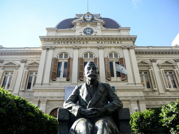 Fuerte retroceso de las universidades argentinas en el ranking Times: ninguna está entre las 50 mejores de la región