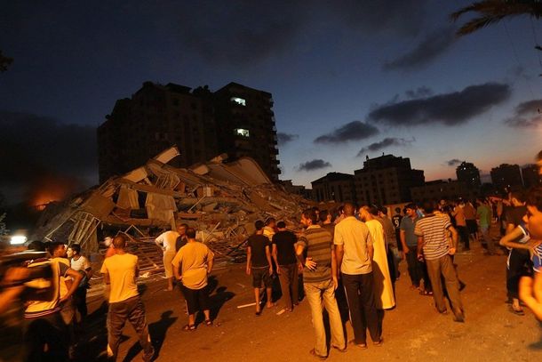 Aviones israelíes matan a dos menores palestinos en el centro de Gaza