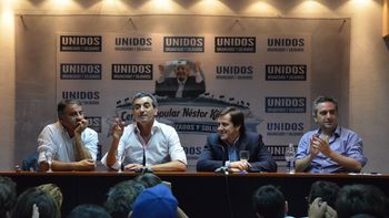randazzo y recalde dieron una charla sobre transporte frente a 500 militantes randazzo y recalde dieron una charla sobre transporte frente a 500 militantes