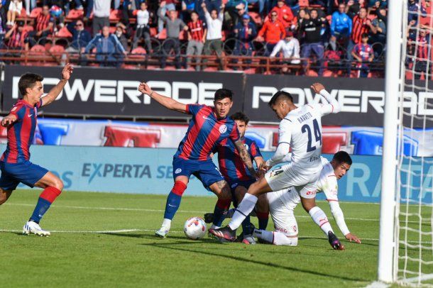 San Lorenzo e Independiente empataron en un partidazo