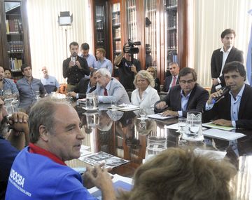 Paritarias: los docentes rechazaron la oferta de la Provincia