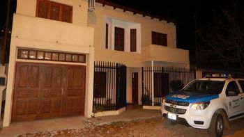 sorprendieron a una pareja de ancianos y les robaron casi 100 mil pesos de su casa sorprendieron a una pareja de ancianos y les robaron casi 100 mil pesos de su casa