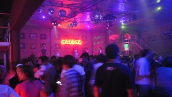 avanza una ley que prohibe los sectores vips en los boliches avanza una ley que prohibe los sectores vips en los boliches