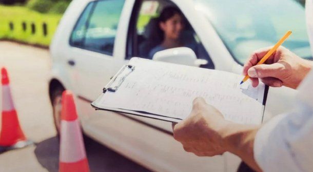 Los exámenes para el registro en CABA se harán en la calle