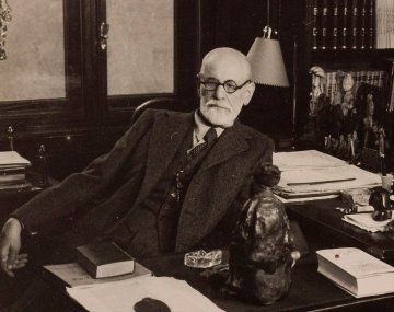 Hace 165 años nacía Sigmund Freud: ¿por qué se lo considera el padre del psicoanálisis?