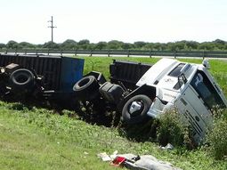 Choque múltiple en Entre Ríos dejó siete heridos Choque múltiple en Entre Ríos dejó siete heridos