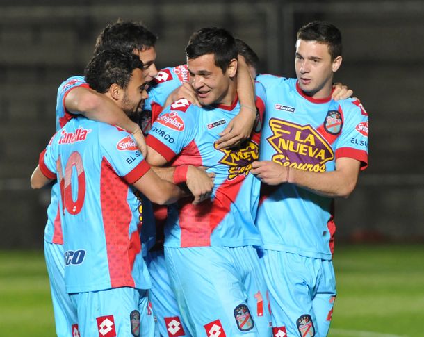 Arsenal  venció por penales a All Boys y se metió en la final