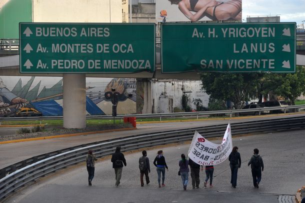 Comienzan a liberar los accesos a la Ciudad, menos la Panamericana