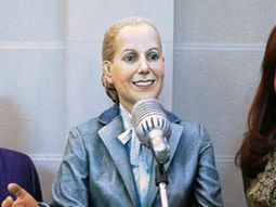 Cris_bachelet_evita