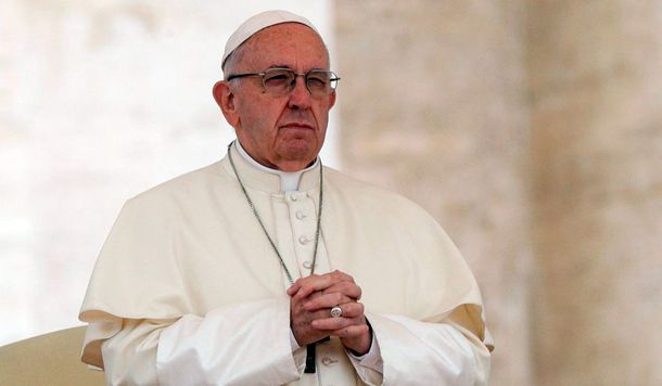 Francisco prepara una nueva Constitución para el Vaticano