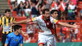 argentinos se lucio como local ante un olimpo en caida libre argentinos se lucio como local ante un olimpo en caida libre