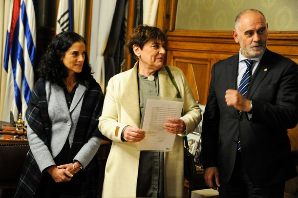 La ministra Azucena Arbeleche presentó la última Rendición de Cuentas del gobierno de Luis Lacalle Pou.