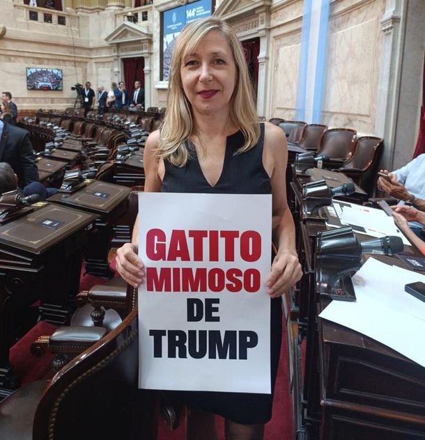 Myriam Bregman anticipa cómo recibirán a Javier Milei este domingo en la Asamblea Legislativa por la apertura de sesiones ordinarias del Congreso. Myriam Bregman anticipa cómo recibirán a Javier Milei este domingo en la Asamblea Legislativa por la apertura de sesiones ordinarias del Congreso.