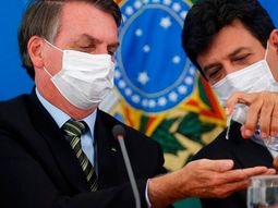 Brasil: el ministro de Salud le ganó la pulseada a Bolsonaro y se quedará en su cargo